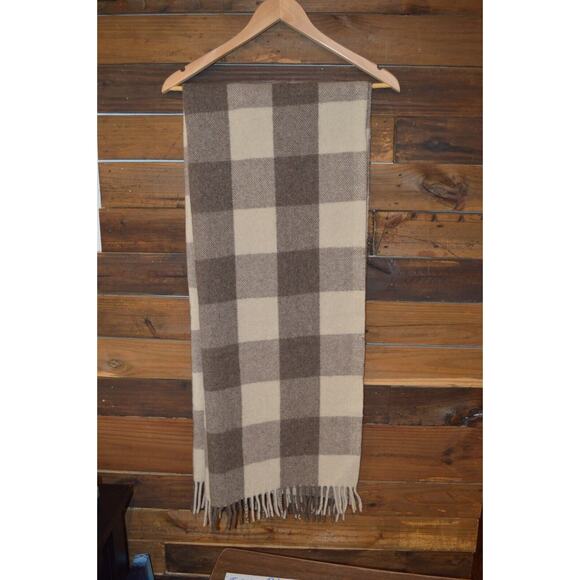 Highland Tweeds of Scotland Scarf Tartan Plaid Wool Wrap Brown Tan 28" x 64" - Picture 3 of 6